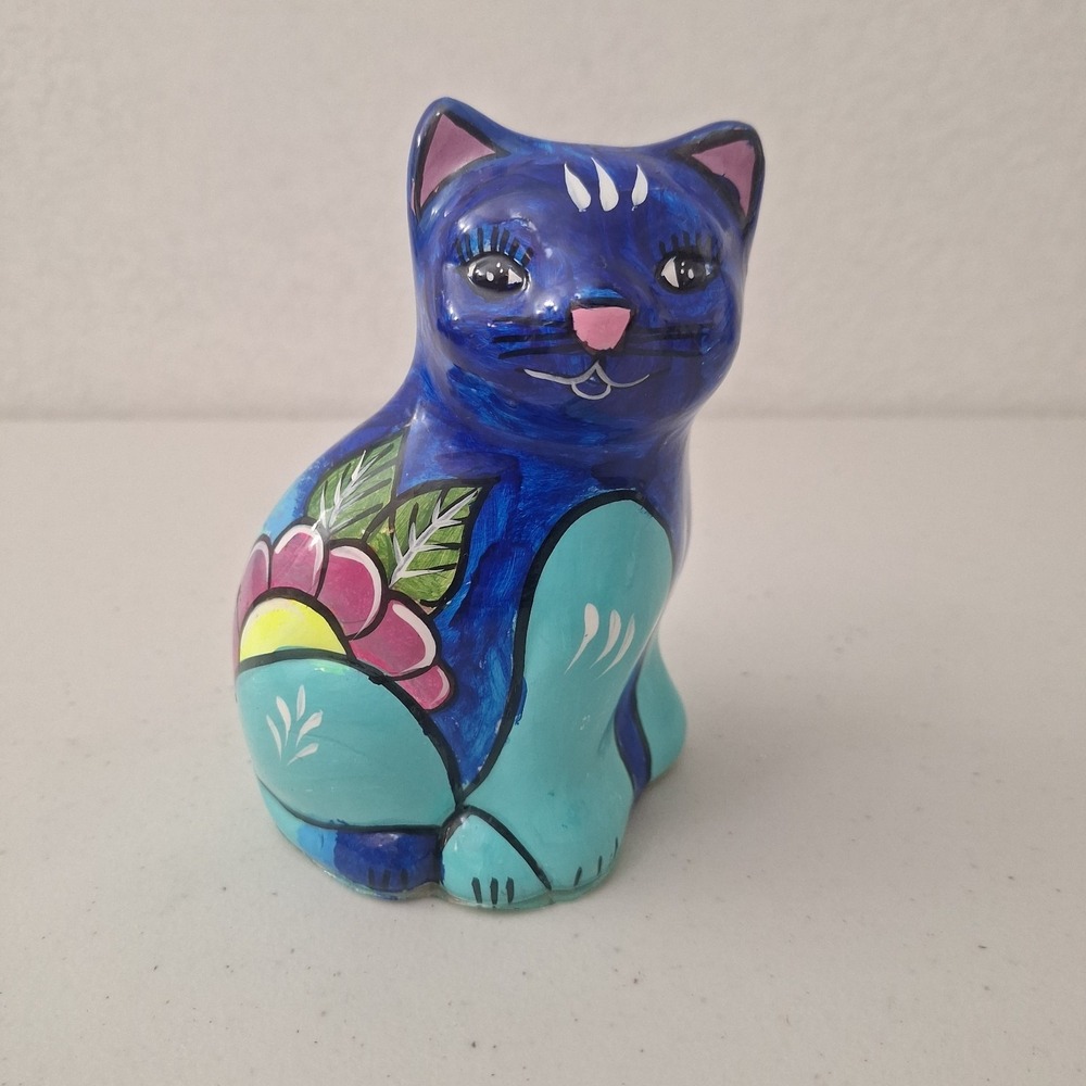 Vtg Clay Mexican Pottery Folk Art Hand-painted Colorful Cat Figurine Signed 5.5"